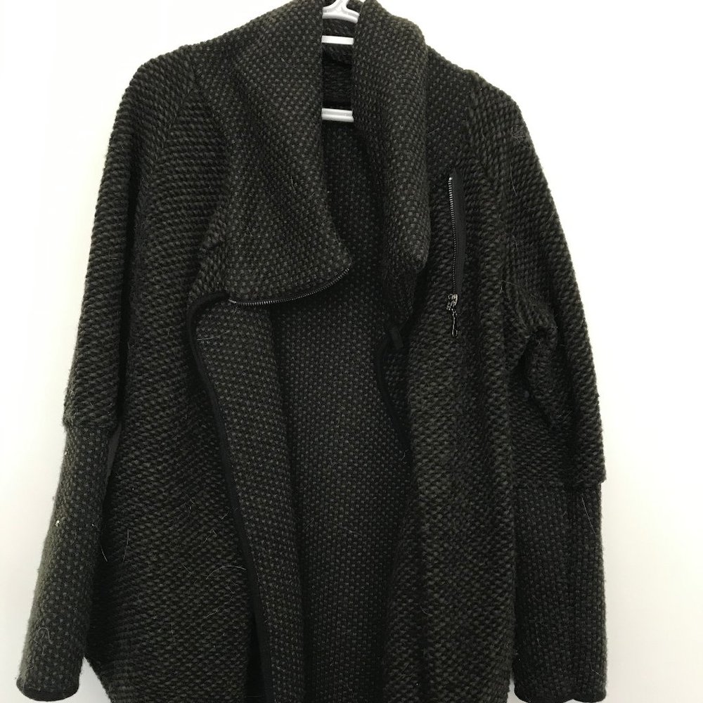 Unique styled Peacoat